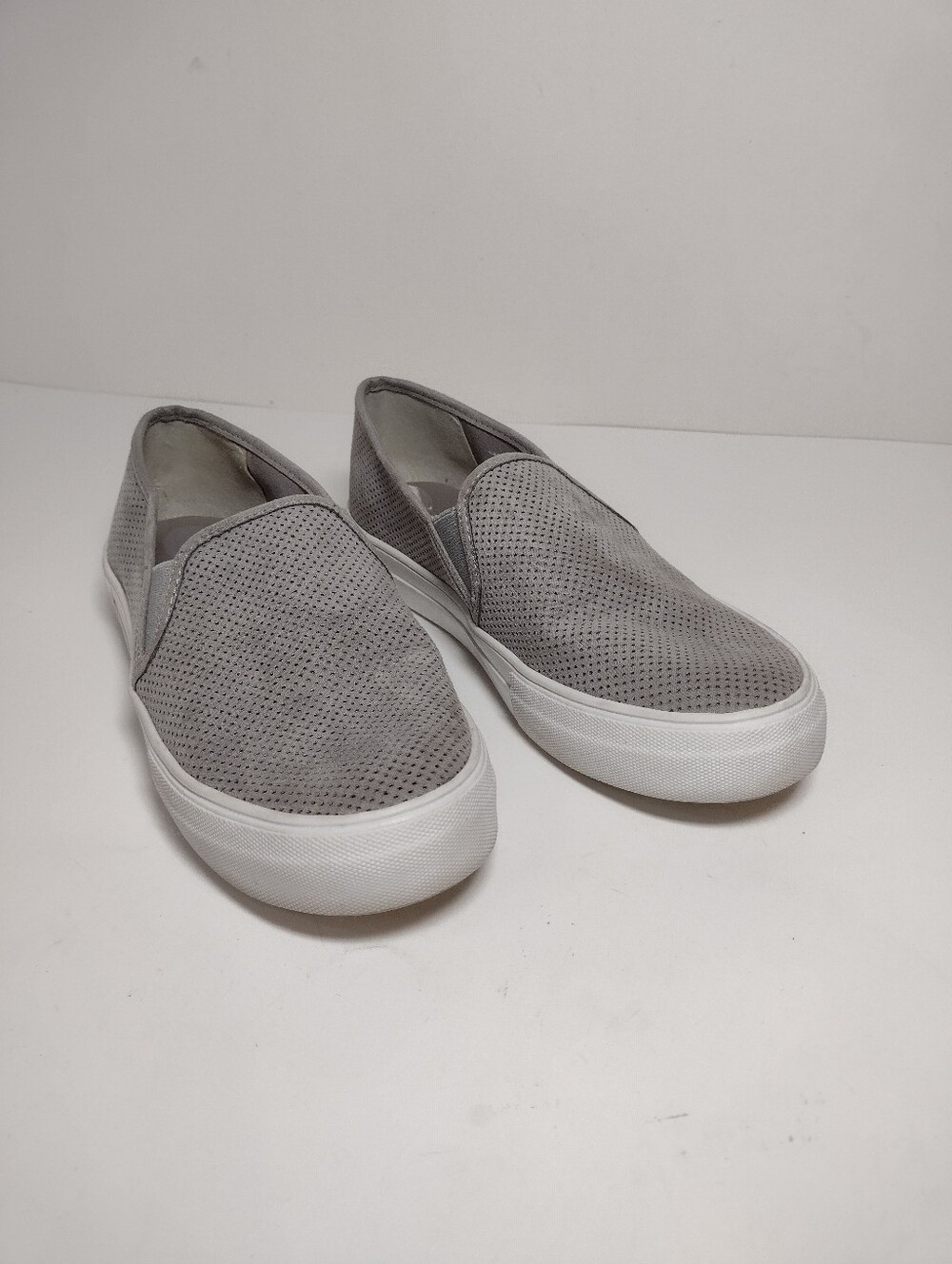 Steve Madden Light Gray Perforated Slip-On Sneakers (8.5)M